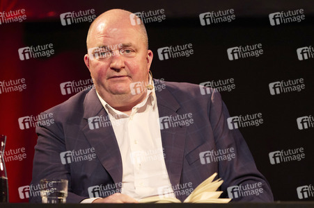 Jan Schomburg und Maria Schrader auf der lit.Cologne 2024 in Köln