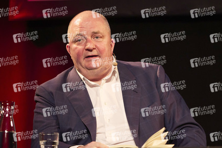 Jan Schomburg und Maria Schrader auf der lit.Cologne 2024 in Köln