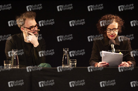 Jan Schomburg und Maria Schrader auf der lit.Cologne 2024 in Köln