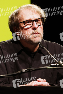 Bjarne Mädel, Angelika Richter und Matthias Brandt auf der lit.Cologne 2024 in Köln