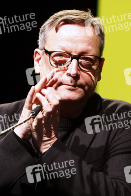 Bjarne Mädel, Angelika Richter und Matthias Brandt auf der lit.Cologne 2024 in Köln