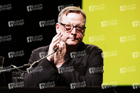 Bjarne Mädel, Angelika Richter und Matthias Brandt auf der lit.Cologne 2024 in Köln