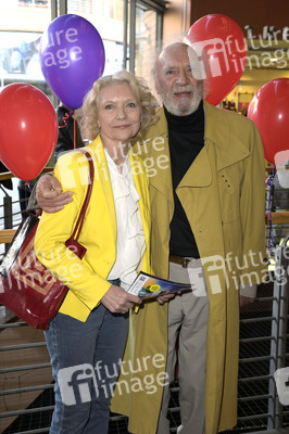 Theaterpremiere 'Cluedo - Das Mörderspiel' in Berlin