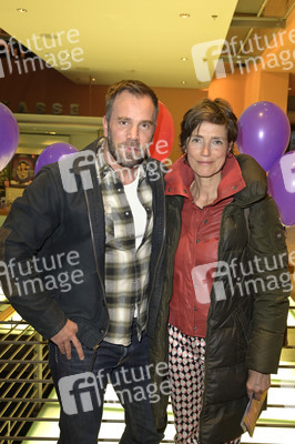 Theaterpremiere 'Cluedo - Das Mörderspiel' in Berlin