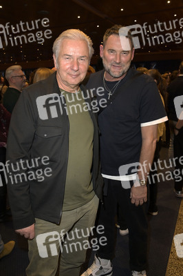 Theaterpremiere 'Cluedo - Das Mörderspiel' in Berlin