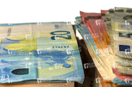 Symbolfoto Barzahlung