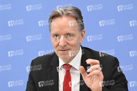 Bundespressekonferenz Polizeiliche Kriminalstatistik 2023 in Berlin