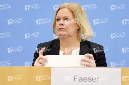 Bundespressekonferenz Polizeiliche Kriminalstatistik 2023 in Berlin