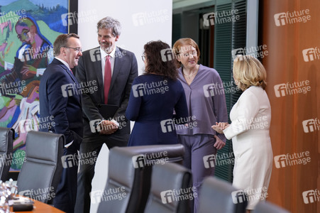 96. Sitzung des Bundeskabinetts in Berlin