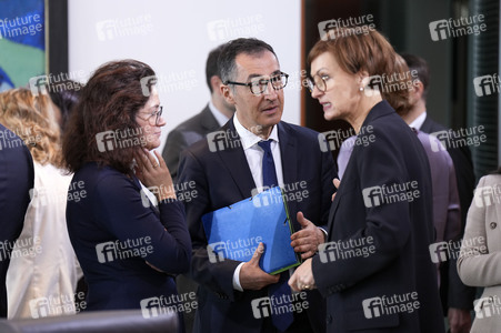 96. Sitzung des Bundeskabinetts in Berlin