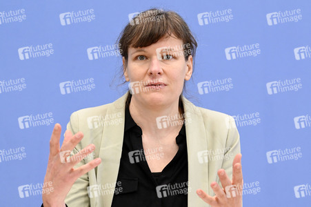 Bundespressekonferenz Zukunftsinvestitionen in Berlin