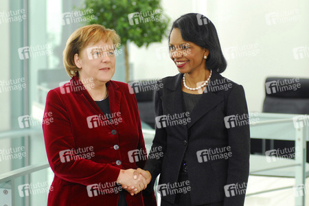 Die US Außenministerin besucht Berlin