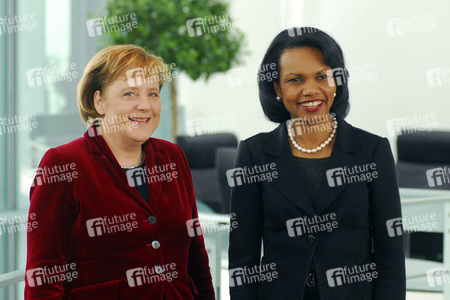 Die US Außenministerin besucht Berlin