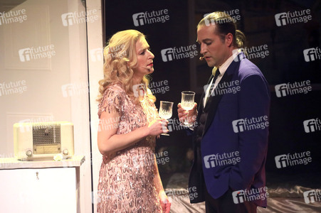 Musicalpremiere 'Ganz Paris träumt von der Liebe' in Gotha