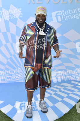 Revolve Festival 2024 in Palm Springs