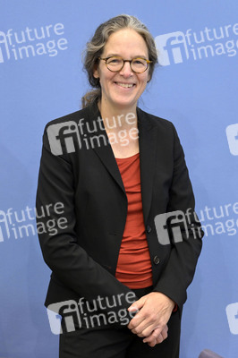 Bundespressekonferenz Abschlussbericht der Kommission zur reproduktiven Selbstbestimmung und Fortpflanzungsmedizin in Berlin