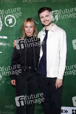 Staffel 2 Premiere 'Almania' in Berlin