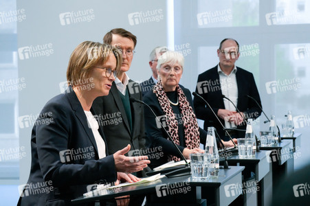 Pressekonferenz zur Krankenhausreform in Berlin