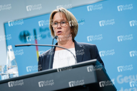 Pressekonferenz zur Krankenhausreform in Berlin