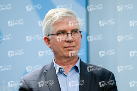 Pressekonferenz zur Krankenhausreform in Berlin