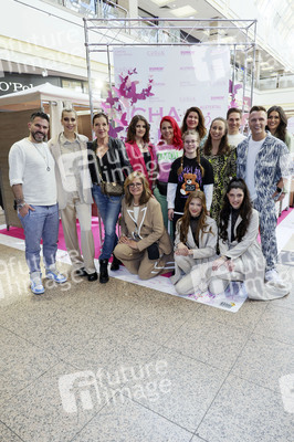 2. Charity-Flohmarkt zugunsten der Tribute to Bambi Stiftung in Hamburg