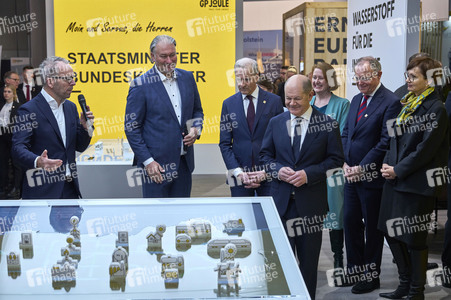 Eröffnungsrundgang auf der Hannover Messe 2024