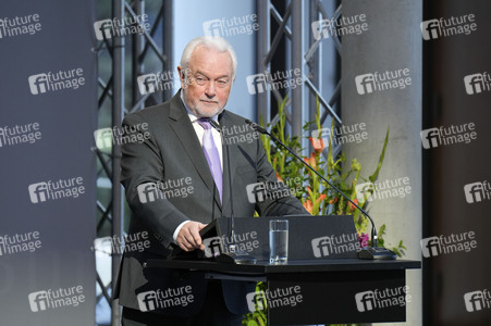 Wanderausstellung 'Challenging Democracy - Von Helmut Schmidt bis heute' in Berlin