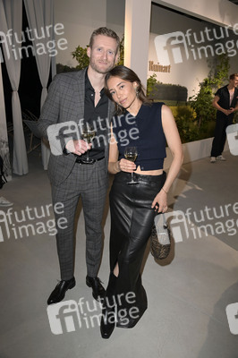 Ausstellungseröffnung Ruinart Maison 1729 Kunst Pop-up am Tacheles in Berlin