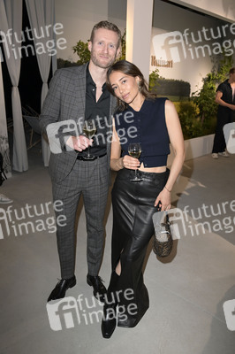 Ausstellungseröffnung Ruinart Maison 1729 Kunst Pop-up am Tacheles in Berlin