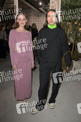 Ausstellungseröffnung Ruinart Maison 1729 Kunst Pop-up am Tacheles in Berlin