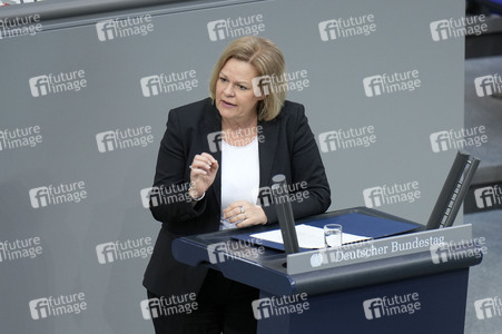 166. Sitzung des Deutschen Bundestages in Berlin