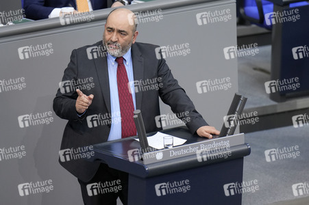 166. Sitzung des Deutschen Bundestages in Berlin