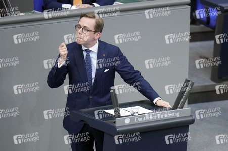 166. Sitzung des Deutschen Bundestages in Berlin