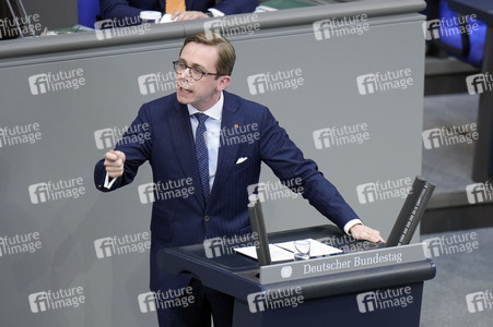 166. Sitzung des Deutschen Bundestages in Berlin