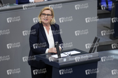 166. Sitzung des Deutschen Bundestages in Berlin