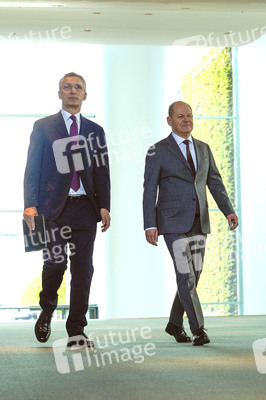 Empfang des NATO-Generalsekretärs in Berlin