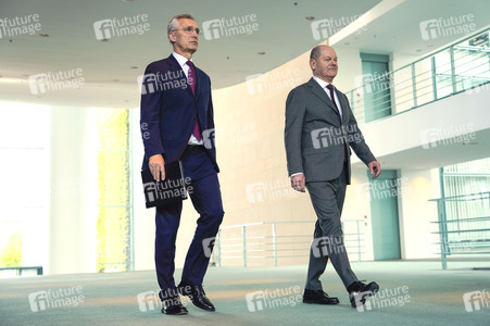 Empfang des NATO-Generalsekretärs in Berlin