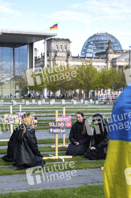 Ukrainer demonstrieren in Berlin