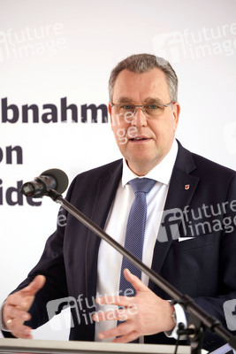 Feierliche Inbetriebnahme der Verkehrsstation Potsdam Pirschheide