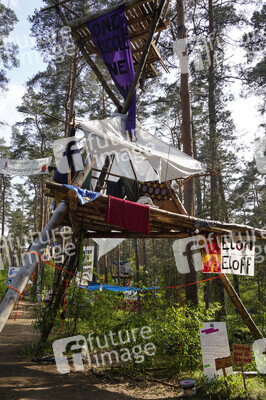 Protestcamp gegen die Erweiterungspläne des Tesla-Werks in Grünheide