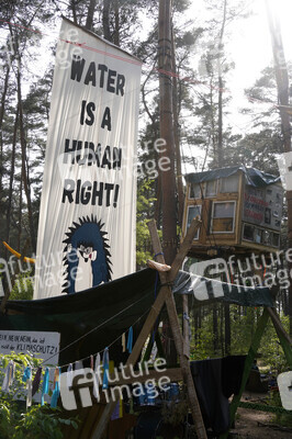 Protestcamp gegen die Erweiterungspläne des Tesla-Werks in Grünheide