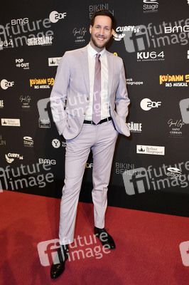 Musicalpremiere 'Ku'damm 59 - Das Musical' in Berlin