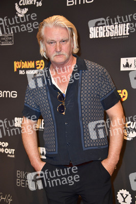 Musicalpremiere 'Ku'damm 59 - Das Musical' in Berlin