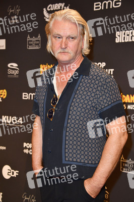 Musicalpremiere 'Ku'damm 59 - Das Musical' in Berlin