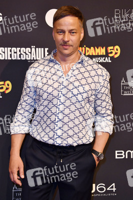 Musicalpremiere 'Ku'damm 59 - Das Musical' in Berlin