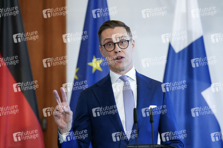 Begrüßung des Präsidenten der Republik Finnland in Berlin