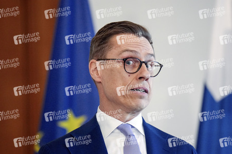 Begrüßung des Präsidenten der Republik Finnland in Berlin