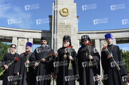 Gedenktag am Sowjetischen Ehrenmal Treptow in Berlin