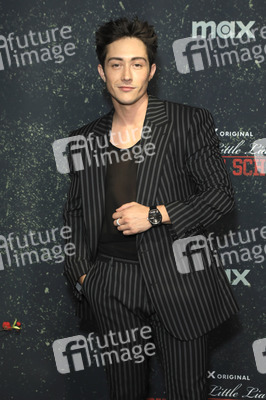 Serienscreening 'Pretty Little Liars: Summer School' in Los Angeles