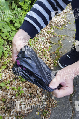 Symbolfoto Hundekotentsorgung